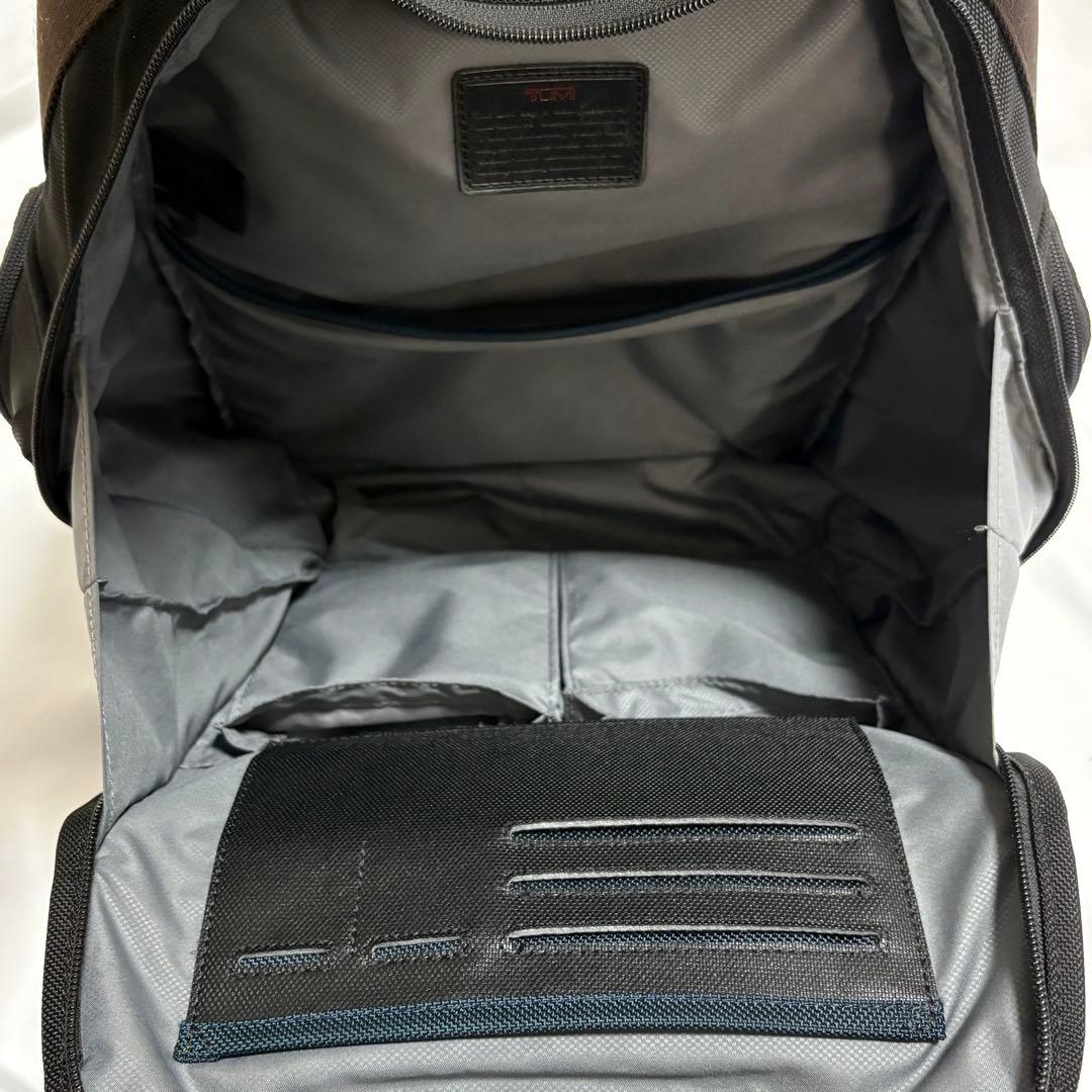 トゥミ TUMI ALPHA2 ビジネスバック リュックA4収納 26578D2