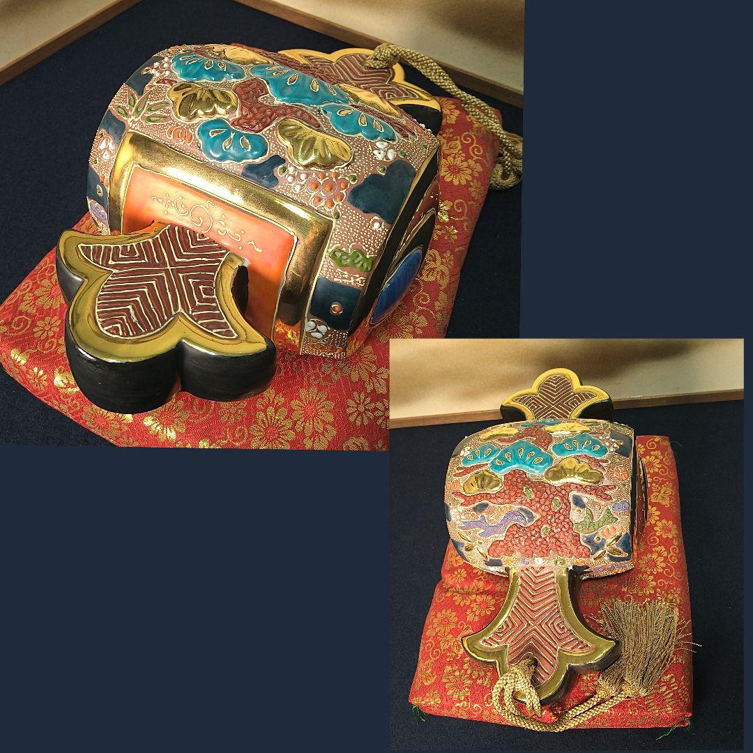 AJ32 九谷焼 打出の小槌 八幡窯 座布団付 松縁起図 飾り物 置物 - メルカリ