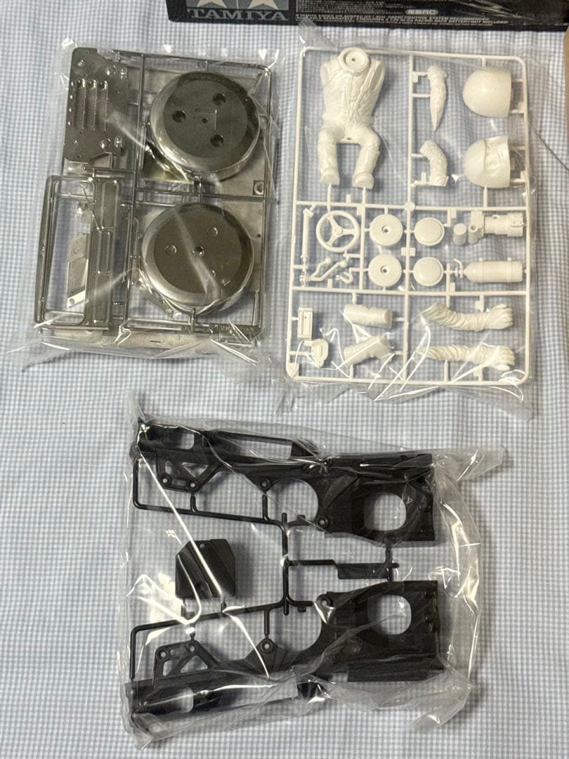 タミヤ★ワイルドウィリー2 メタリックスペシャル 1/10スケール