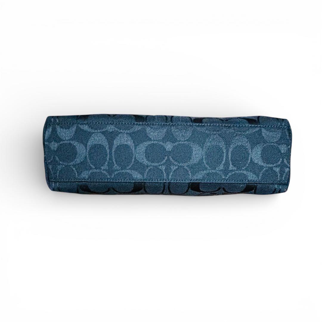 【Kanon様】COACH ショルダーバッグ ブラック 6371 シグネチャー