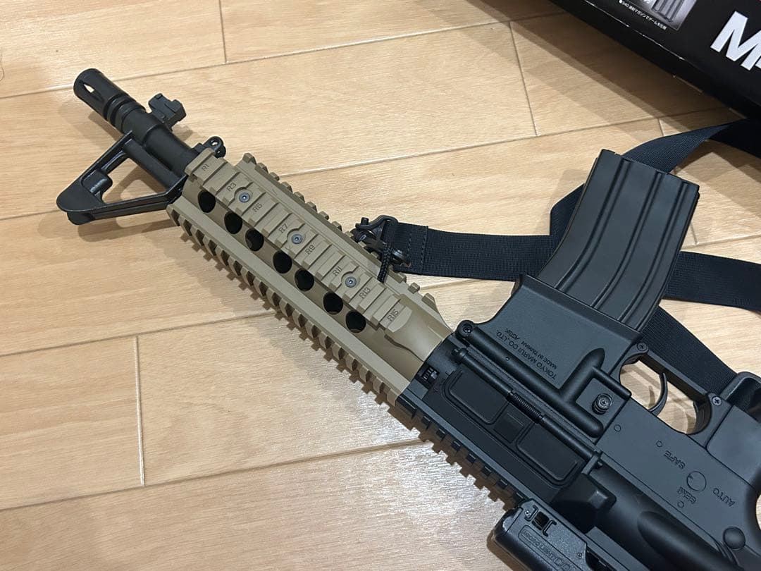 東京マルイ M4CQB Tan タンカラーモデル 電動ガン ライトプロ