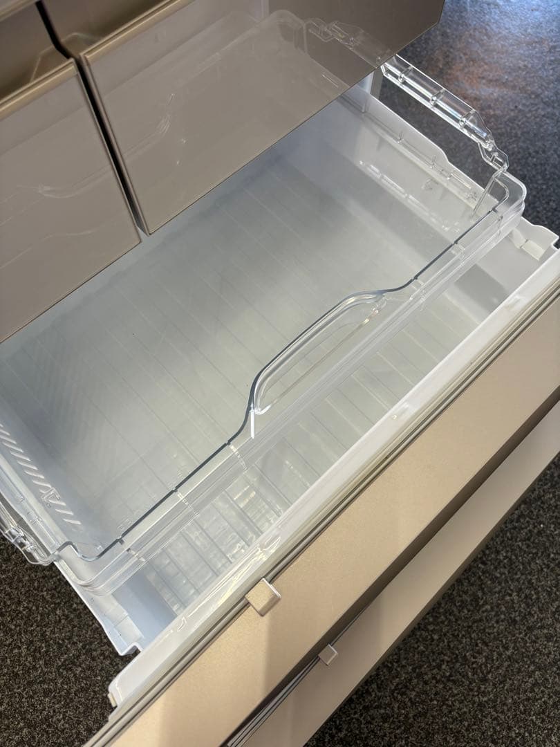 埼玉県 引取限定 中古品 2021年製 三菱 冷蔵庫 600l