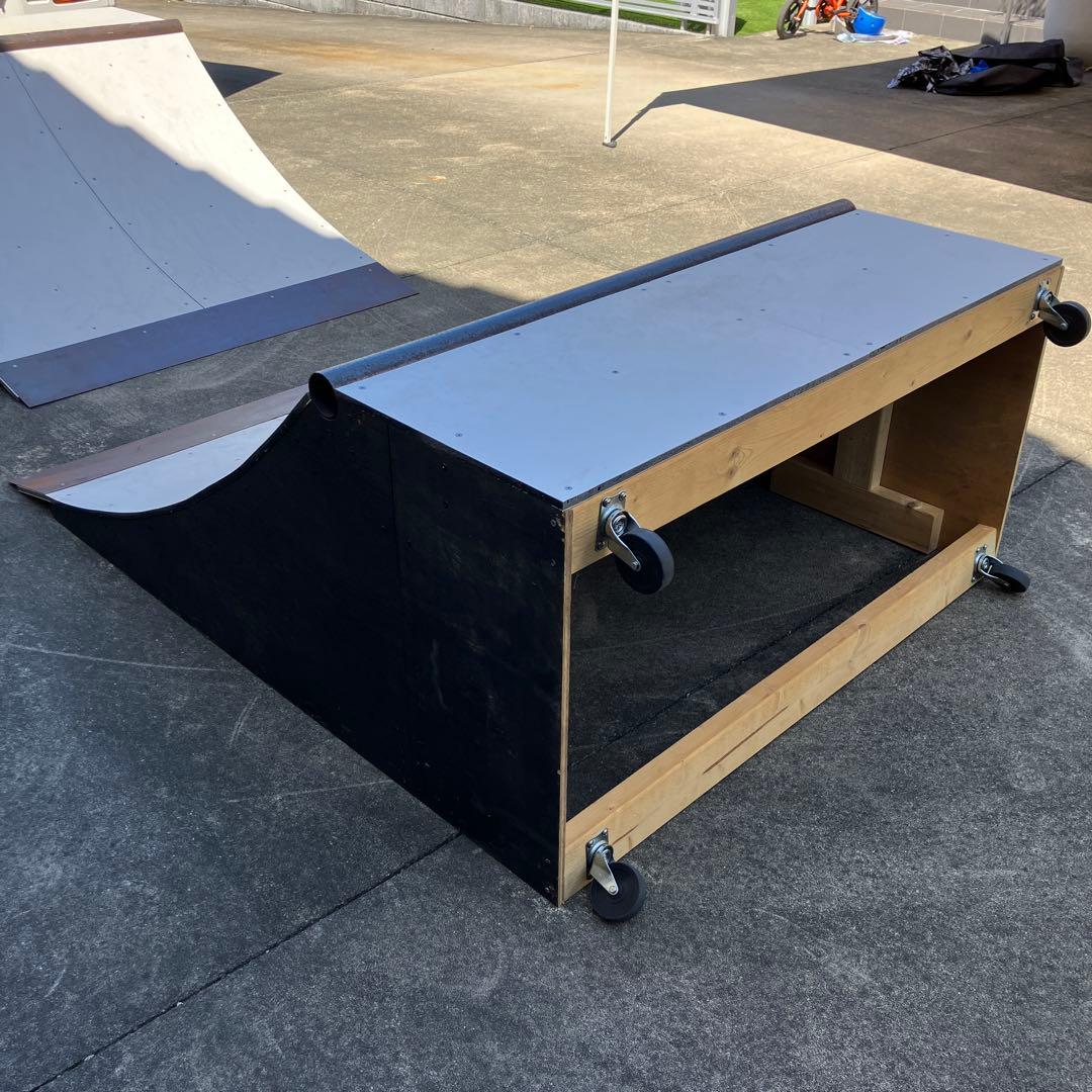 スケボー　ランプ