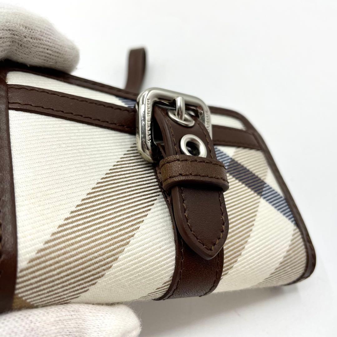 未使用保管　バーバリー　ケース　財布　ラウンドファスナー　ノバチェック