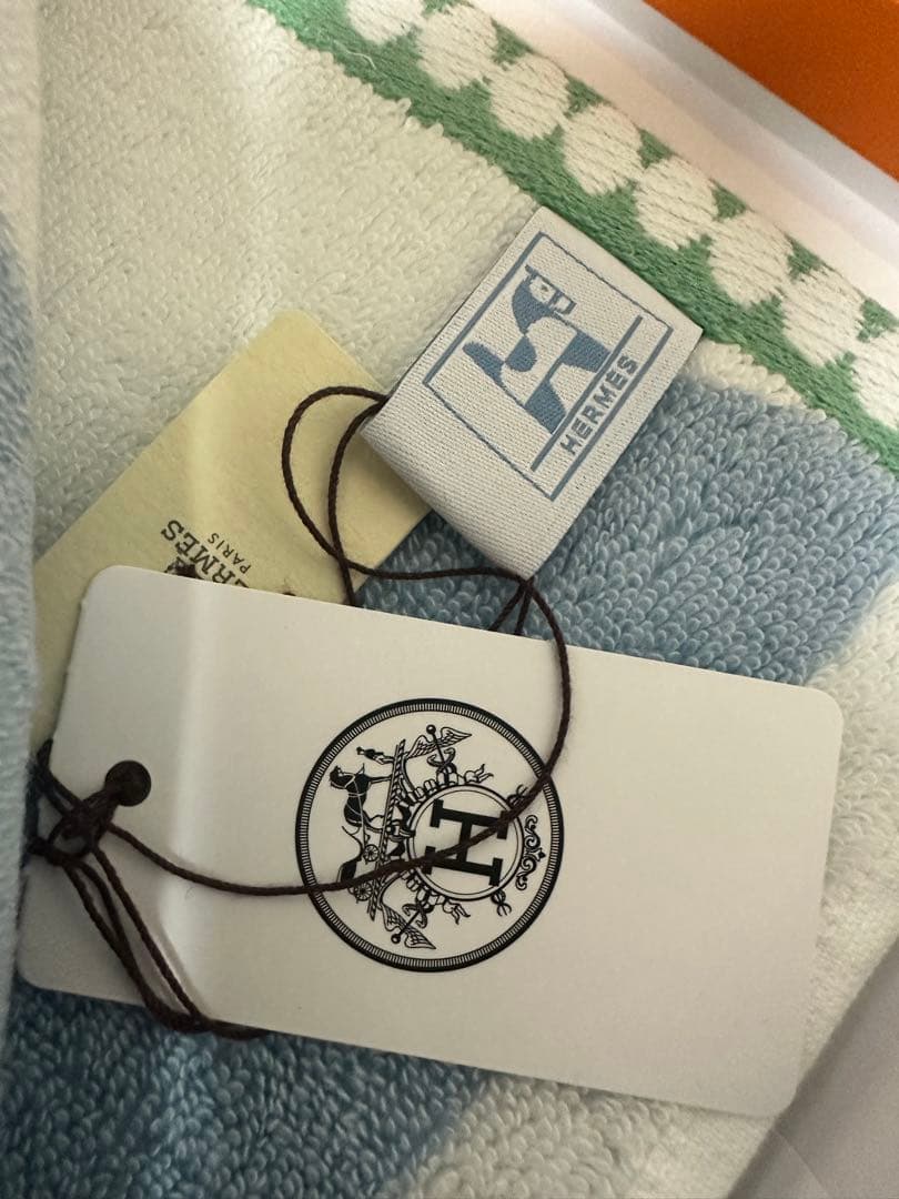 新品未使用　エルメス　カレ・タオル 《アニモー・ブロック》