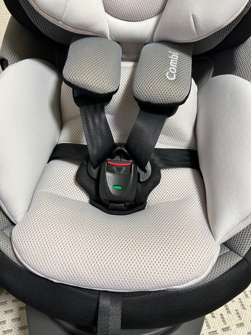 美品 コンビ THE S air ISOFIX エッグショック ZA-670