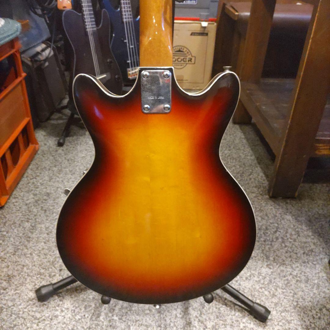 ジャパンヴィンテージ　ビザールギター (管理カ)