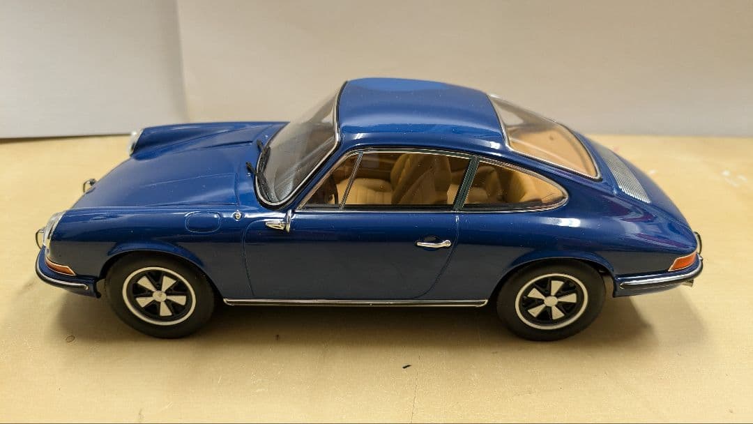 超貴重！ポルシェ 911 ナロー 911s NOREV　ノレブ　1/18
