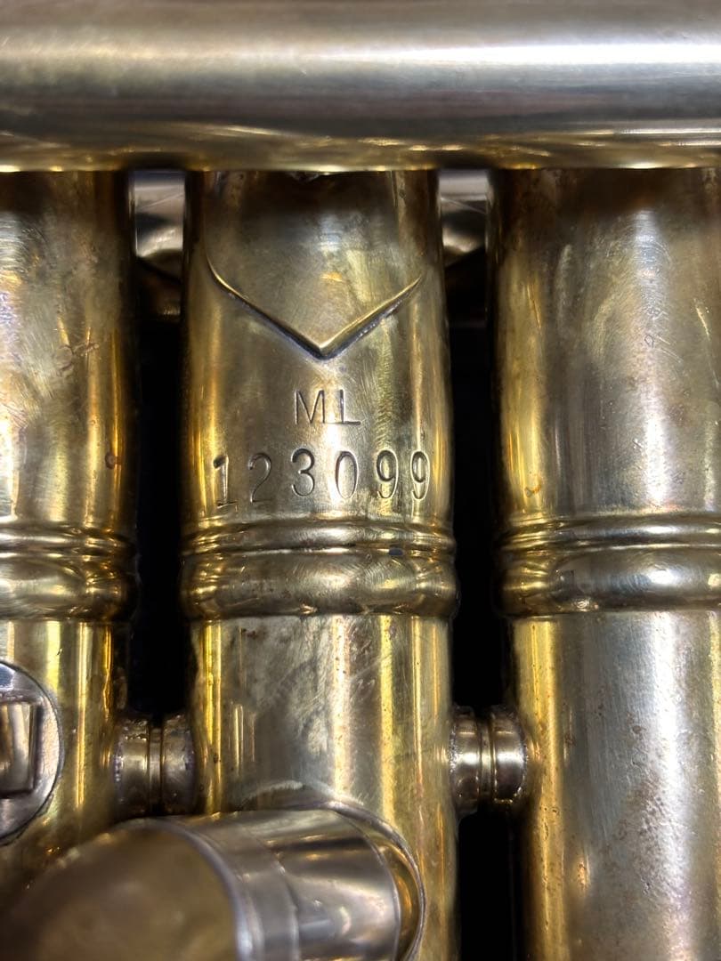 ヴィンテージBach トランペット本体 シリアル12万番代 状態良好 - メルカリ