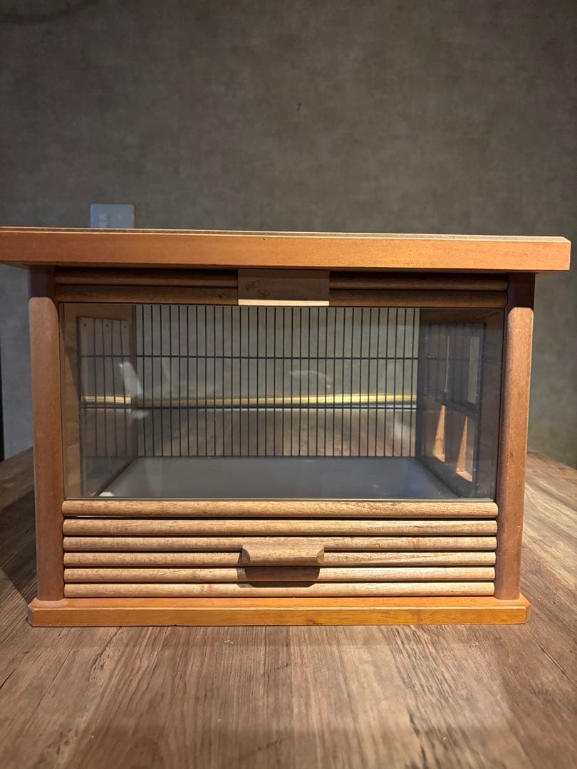 サカイペット産業木製窓付き小動物ケージ(旧タイプ) サカイペット産業木製窓付き小動物ケージ(旧タイプ) 小動物用品