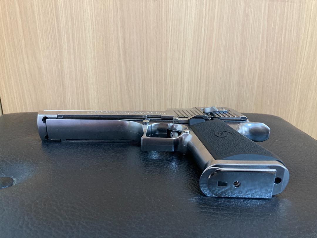 東京マルイ デザートイーグル.50AE クロームステンレス