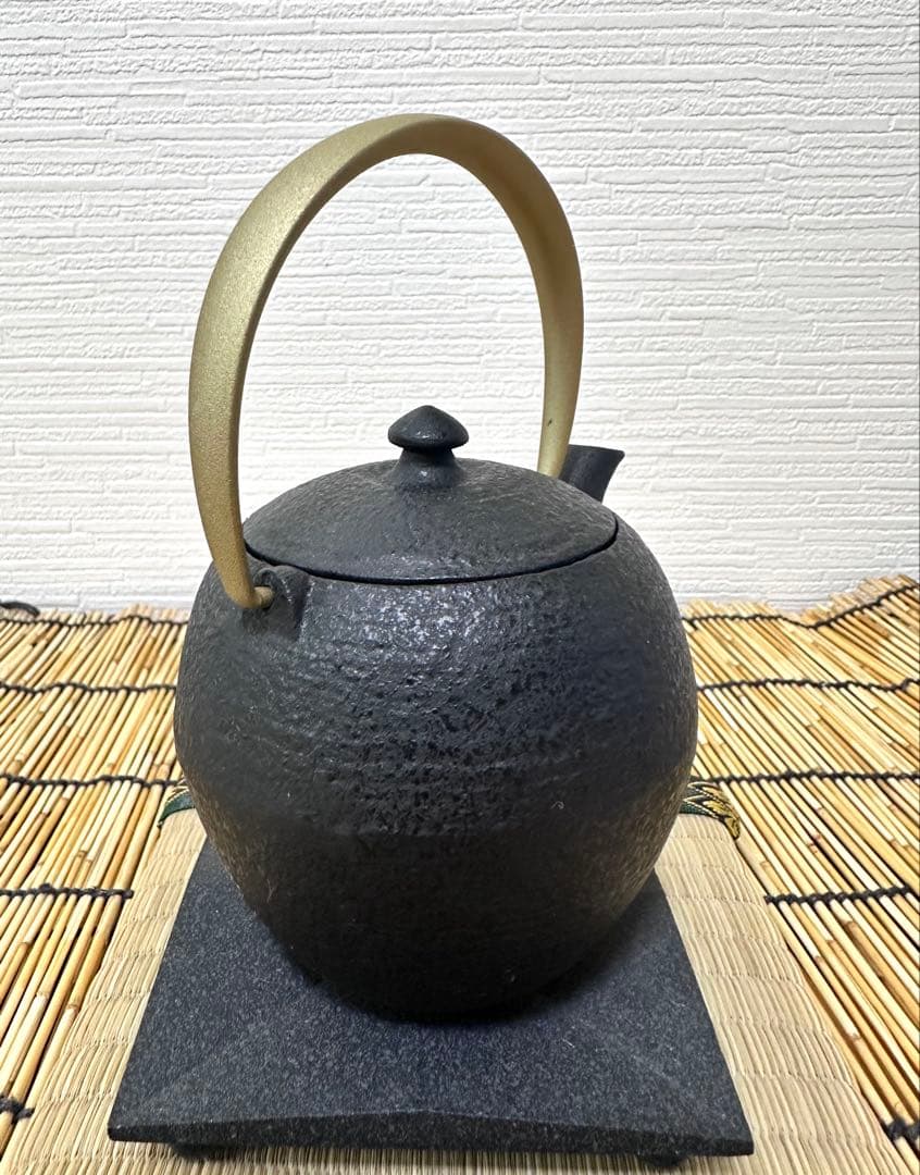 菊地保寿堂 奥山清行デザイン ティーポット まゆss 鉄瓶敷き おりがみ セット