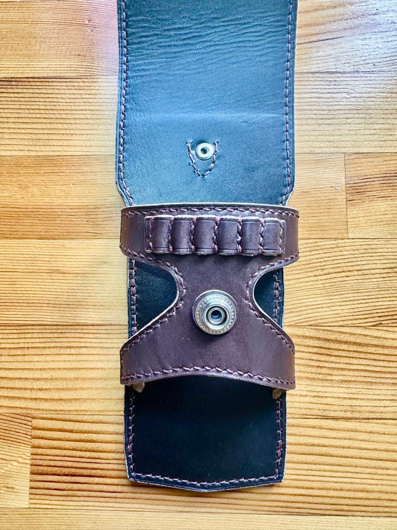 ダーツケースカバー（赤茶×黒）