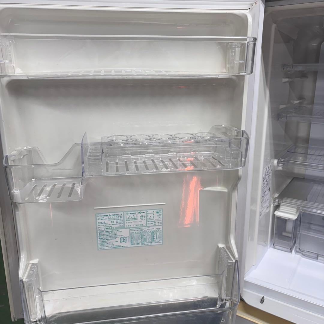 667 SHARP 大型冷蔵庫　どっちもドア　300L強　自動製氷　小型350L