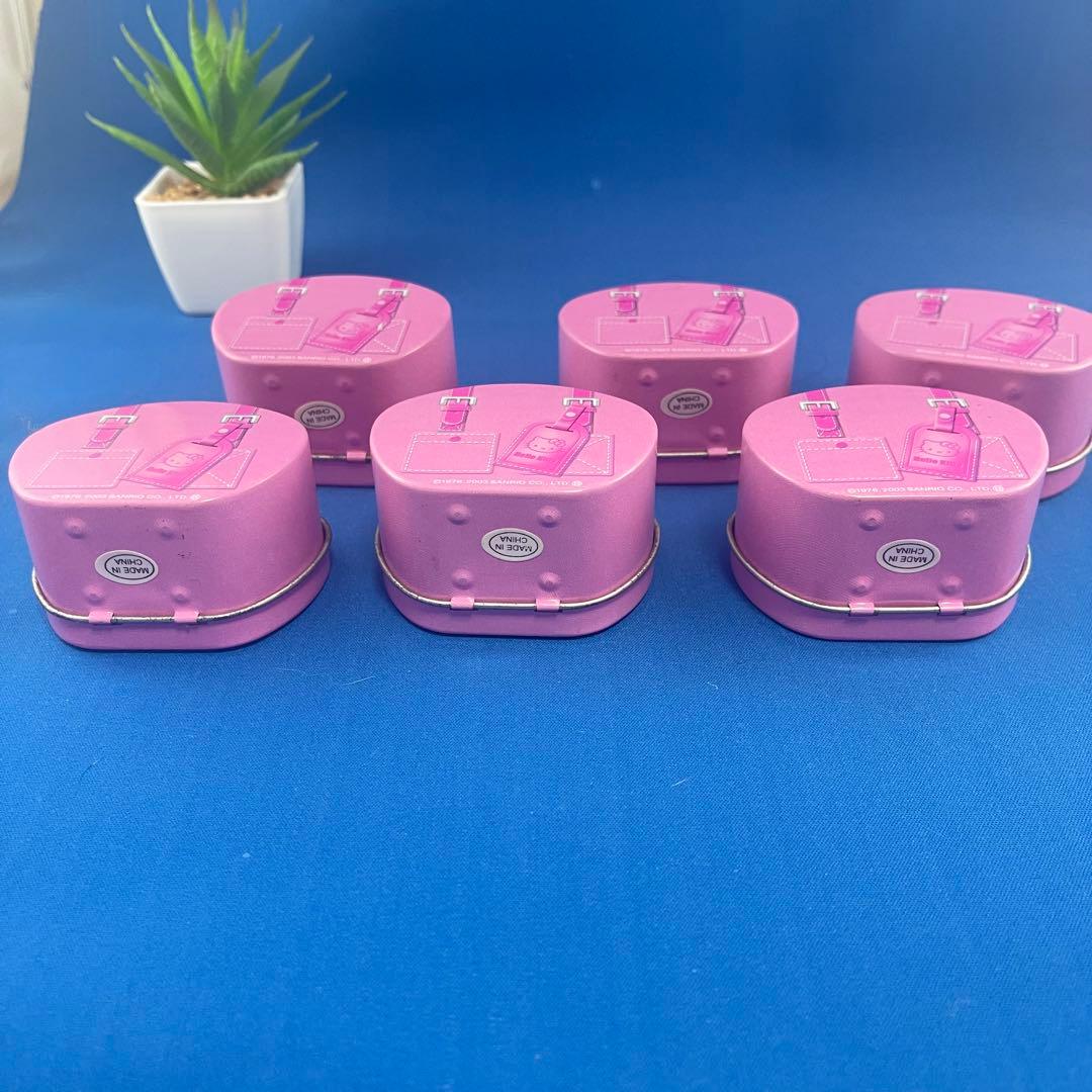 お*た様 レア　キティ　世界　子犬のお散歩　ファスナーマスコット　6セット　未使