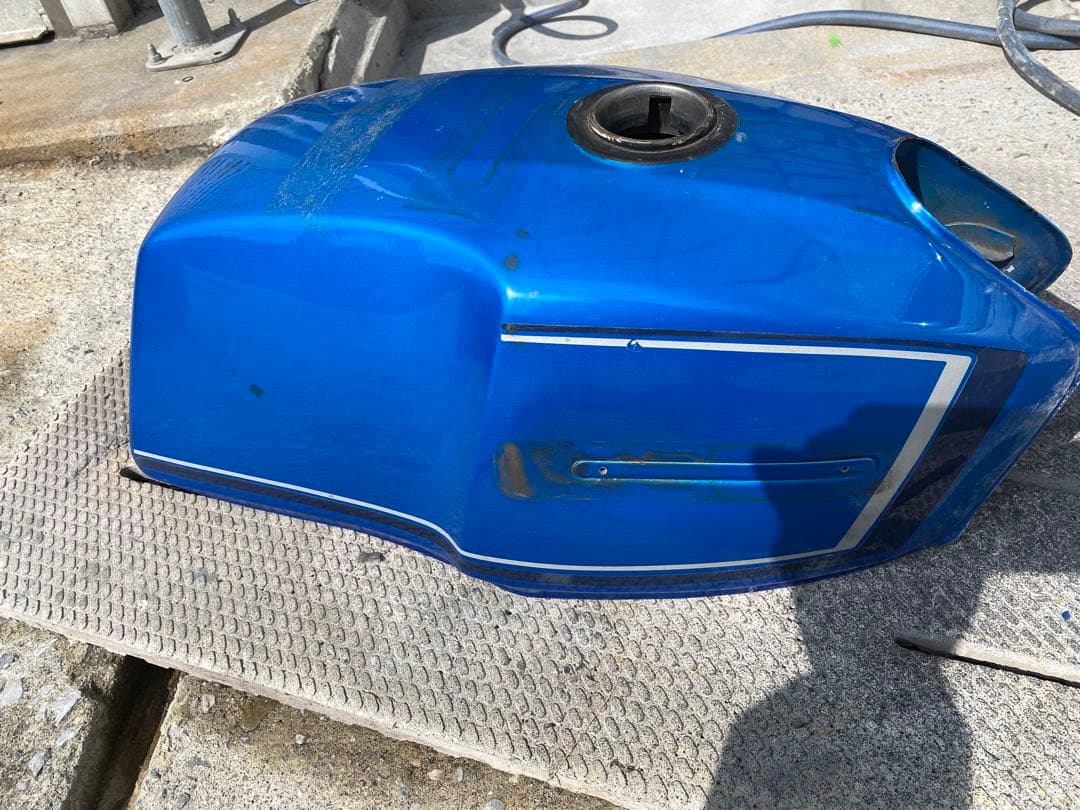 GSX250E・GSX400E ザリ ガソリンタンク