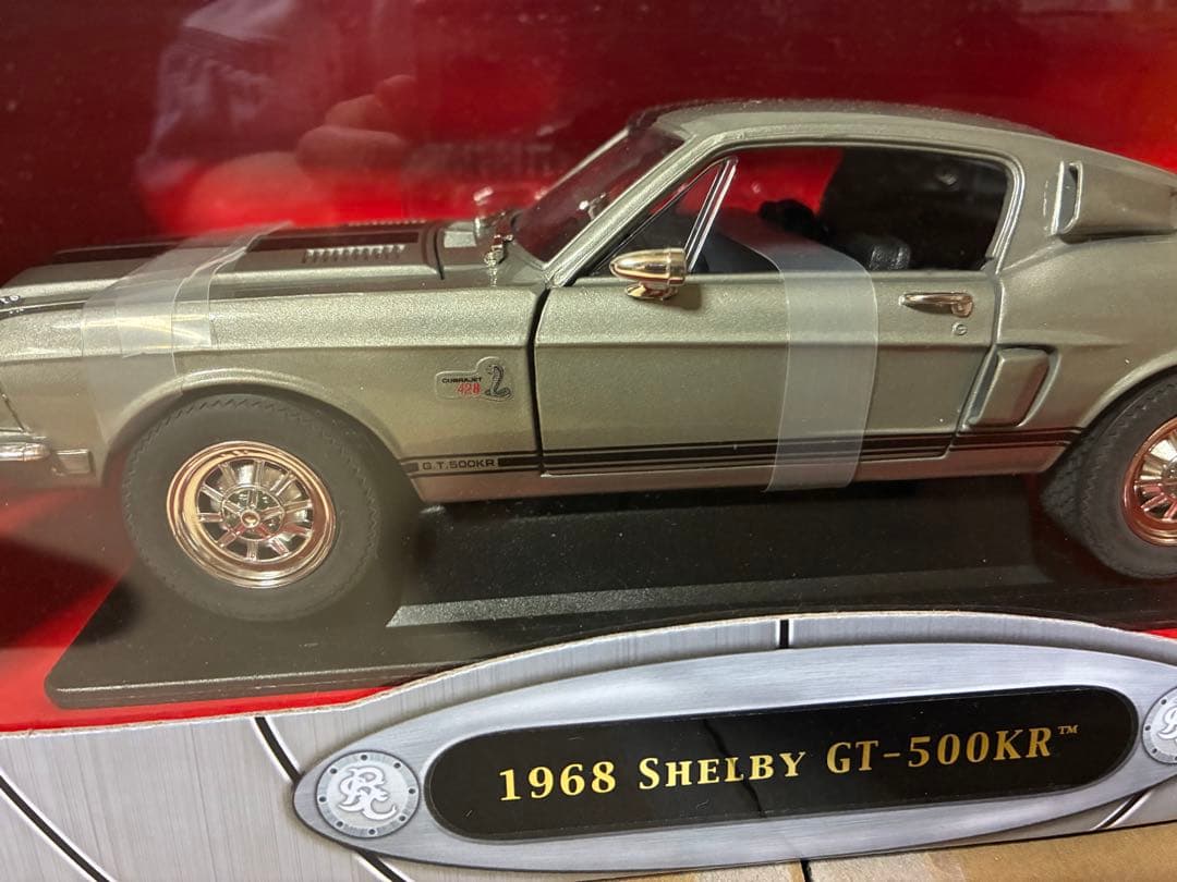 1968 Shelby GT-500KR ミニカー1/18