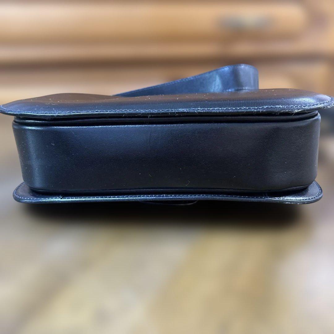 セリーヌ 馬車金具 ショルダーバッグ カーフレザー ブラック 黒色