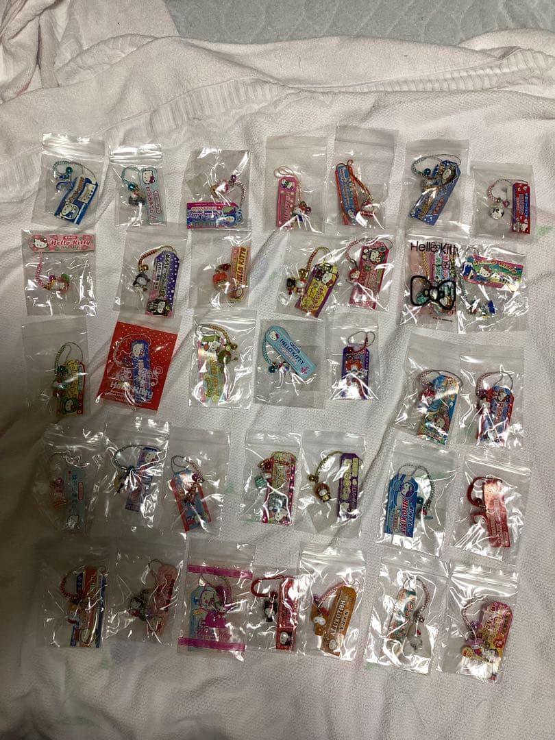 合馬公式アカウント1　ご当地キティ　根付け　350点プラスおまけ