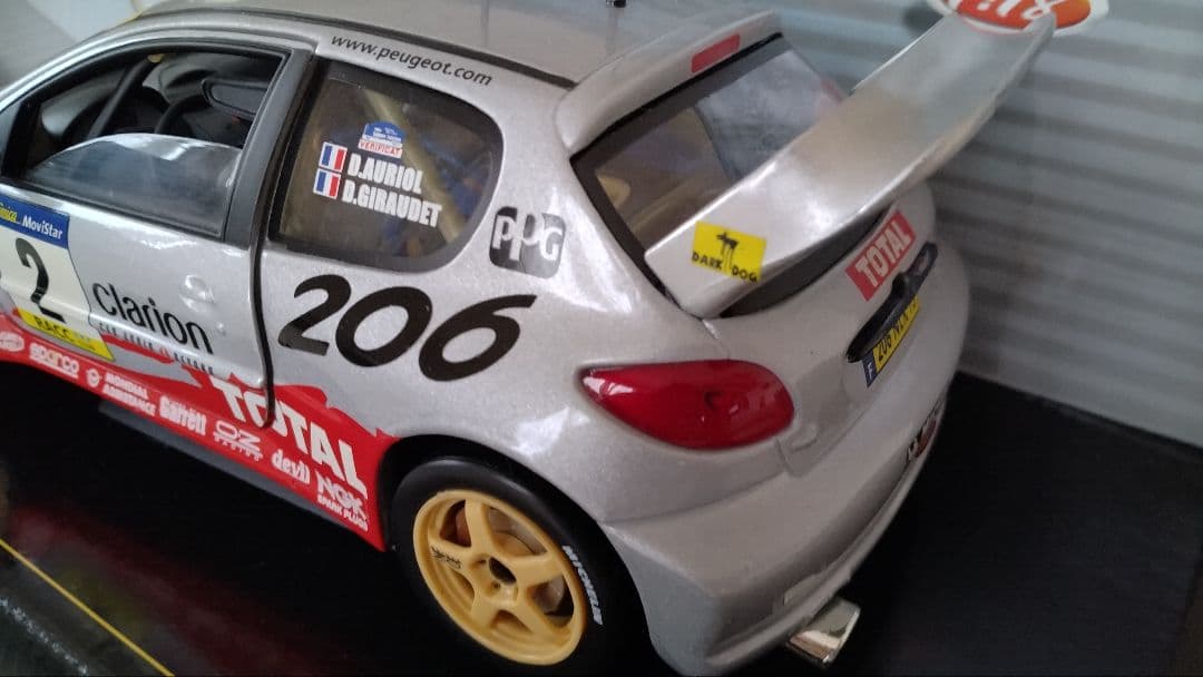 【SOLIDO】プジョー206 WRC（1/18）