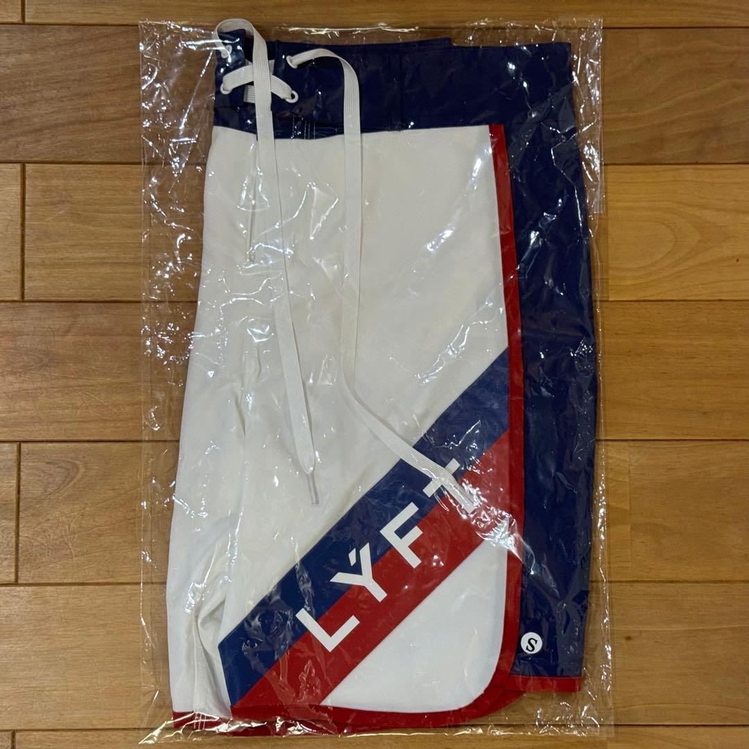 LYFT リフト サーフパンツ Sサイズ ステージショーツ 未使用