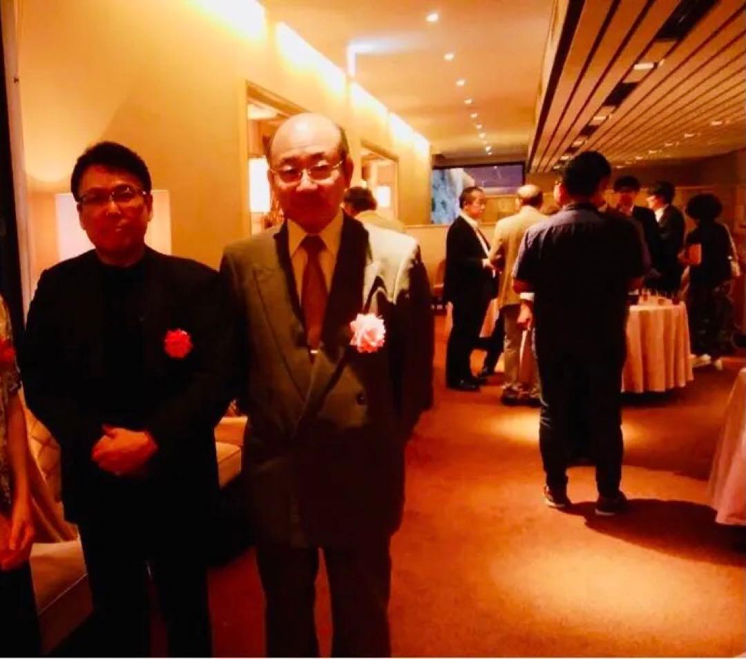 田村誠司 水彩画 花瓶の花