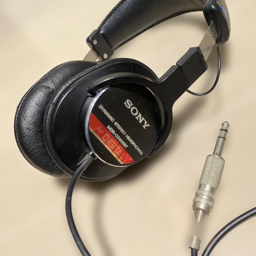 SONY ダイナミックステレオヘッドホン MDR-CD900ST ヘッドホン MDR-CD900ST [オーバーヘッド型 /φ6.3mm 標準プラグ] SONY