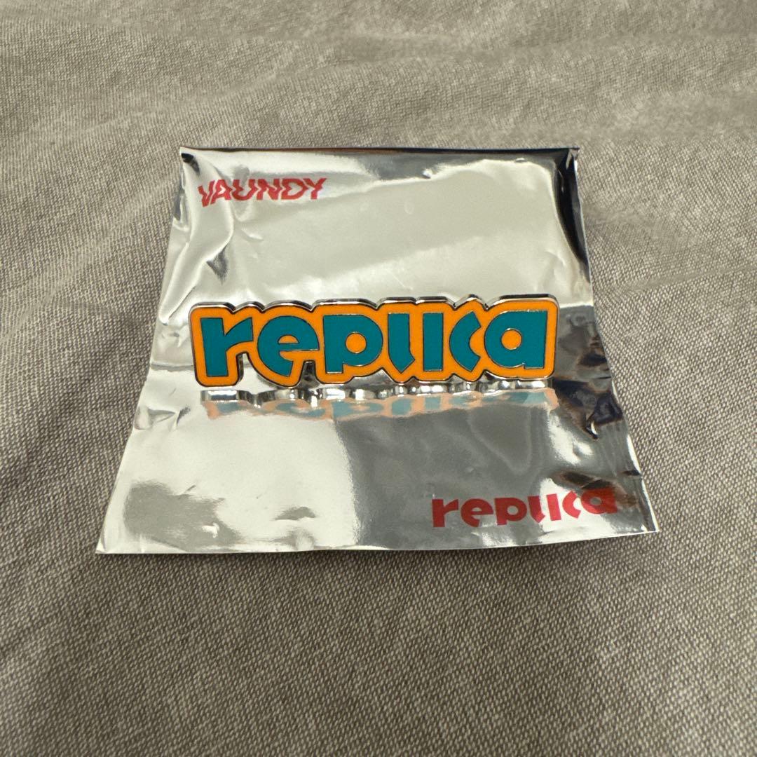 Vaundy replica ピンズ - メルカリ