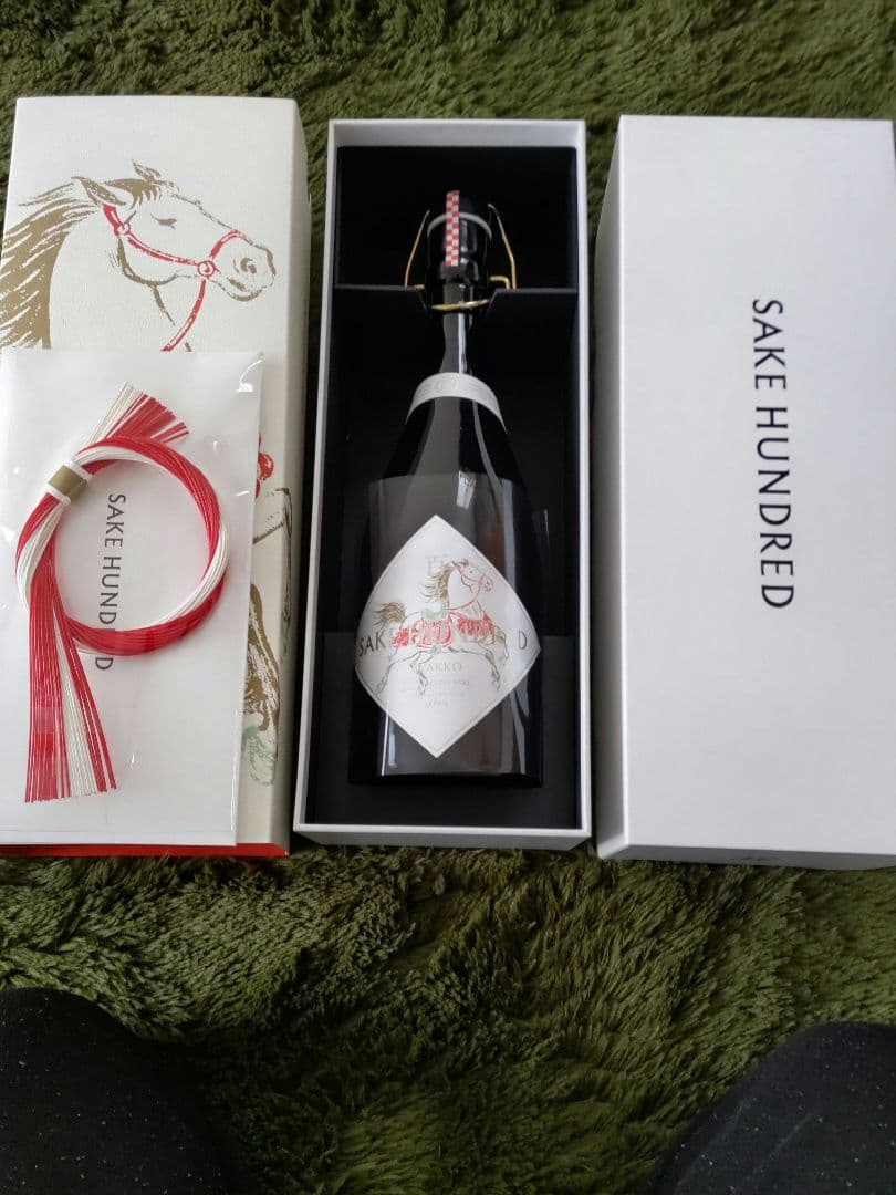 百光 NEW YEAR EDITION 2026 720ml 限定品 1本 - メルカリ