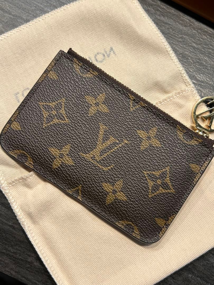 z*i様 美品　ルイ•ヴィトン　ポルトカルトロミー　M81880