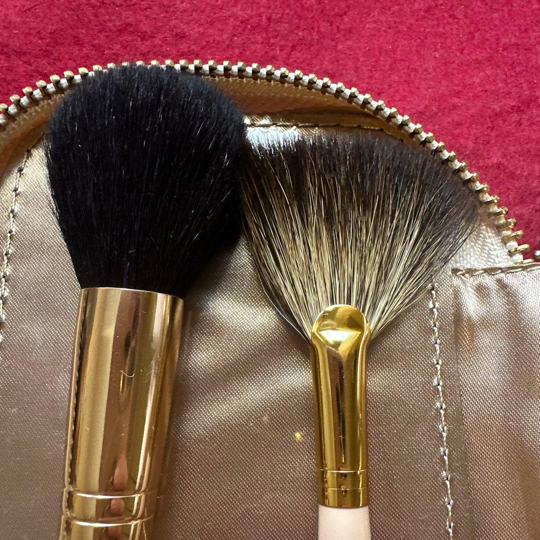 Enamorメイクブラシセット 7本 ジッパーケース付き