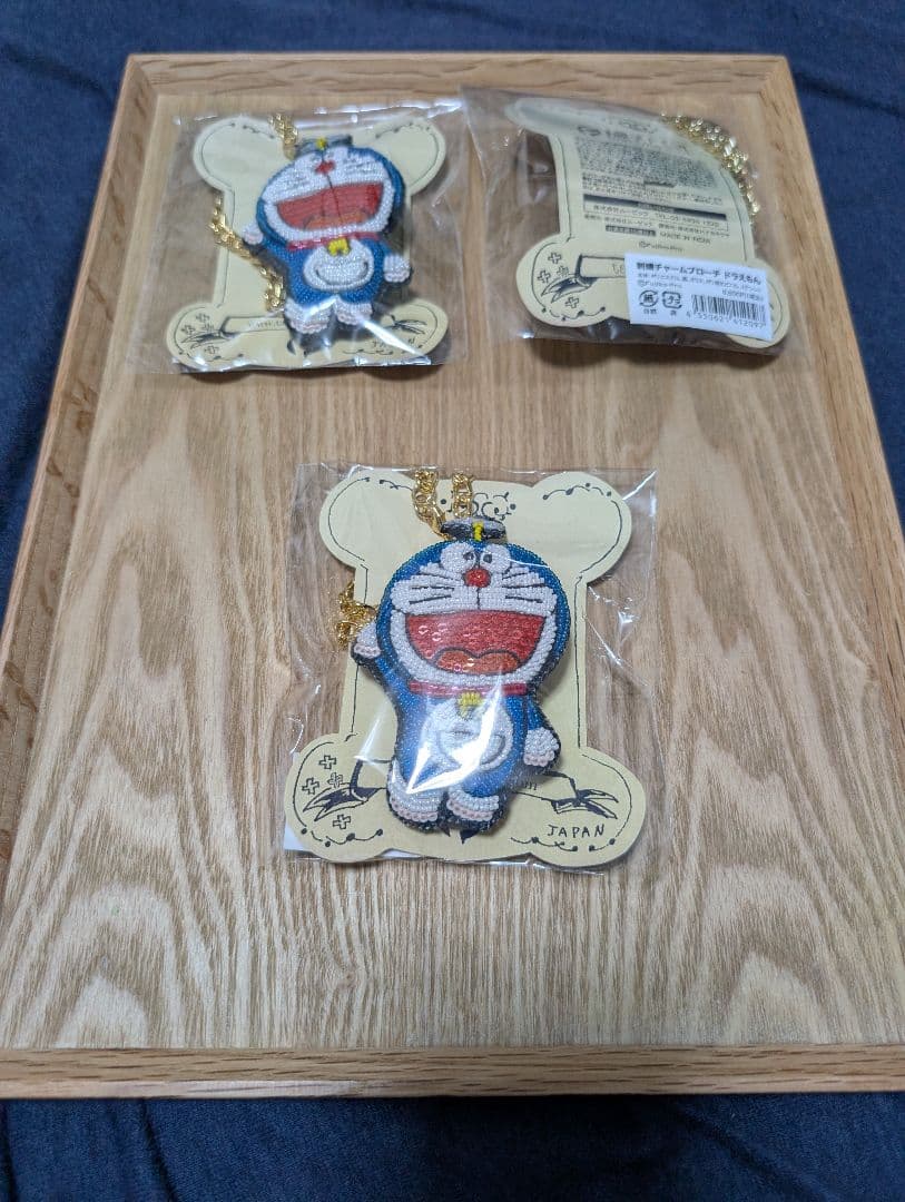 レア 刺繍チャームブローチ ドラえもん 藤子・F・不二雄ミュージアム