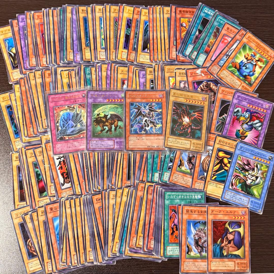 遊戯王 カードセット まとめ売り 200枚程度 初期 - メルカリ