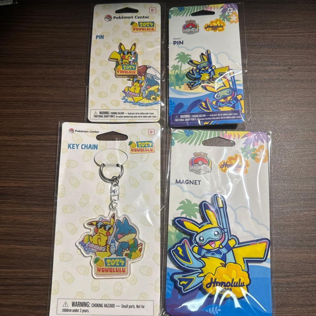 ポケモン　WCS 2024 ホノルル　ピカチュウ　4点セット WCS2024 ホノルル 限定 ダブルデッキケース ダイビングピカチュウ