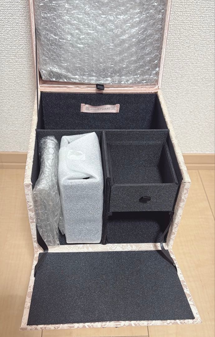 ジルスチュアート 2022年　クチュールメイクボックス