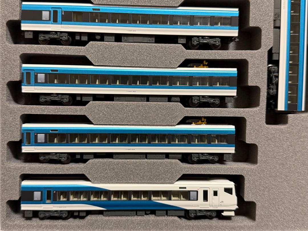 KATO 10-1613 E257系2000番台踊り子9両セット
