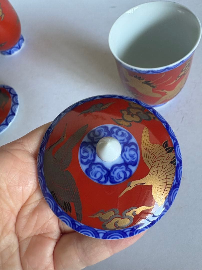 深川製磁 錦手波鶴紋 夫婦湯呑 蓋付 宮内庁御用達 - メルカリ