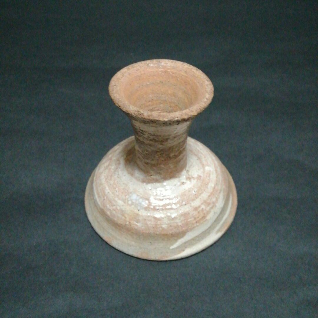 李朝　刷毛目　馬上杯　(李　殷九・号　殷和)　韓国　人間国宝　イ・ウング