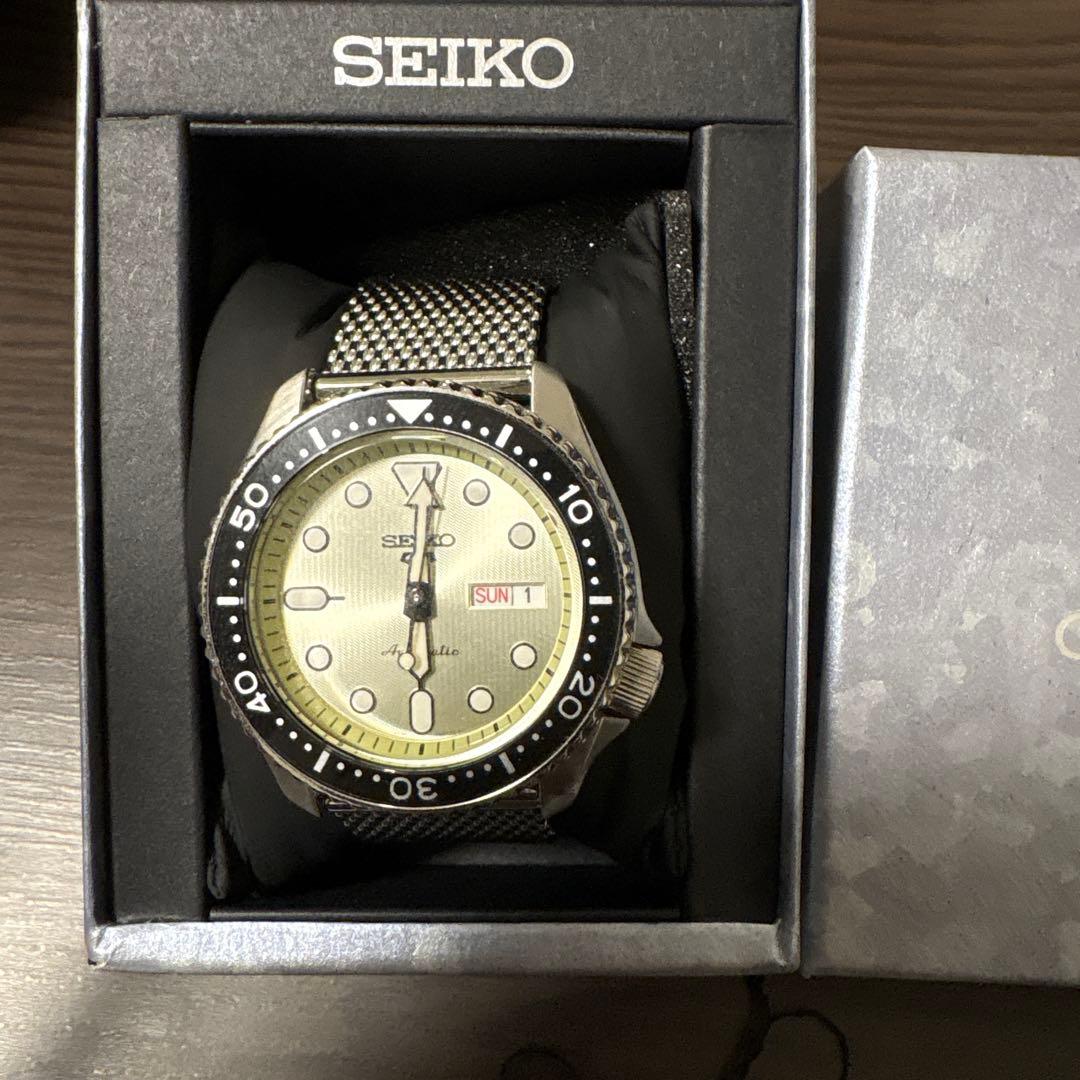 セイコー SEIKO 腕時計 5 SPORTS 逆輸入　自動巻 SRPE75K