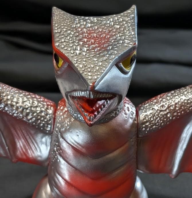 宇宙ギャオス（マルサン）電撃怪獣大作戦ソフビフィギュア - メルカリ