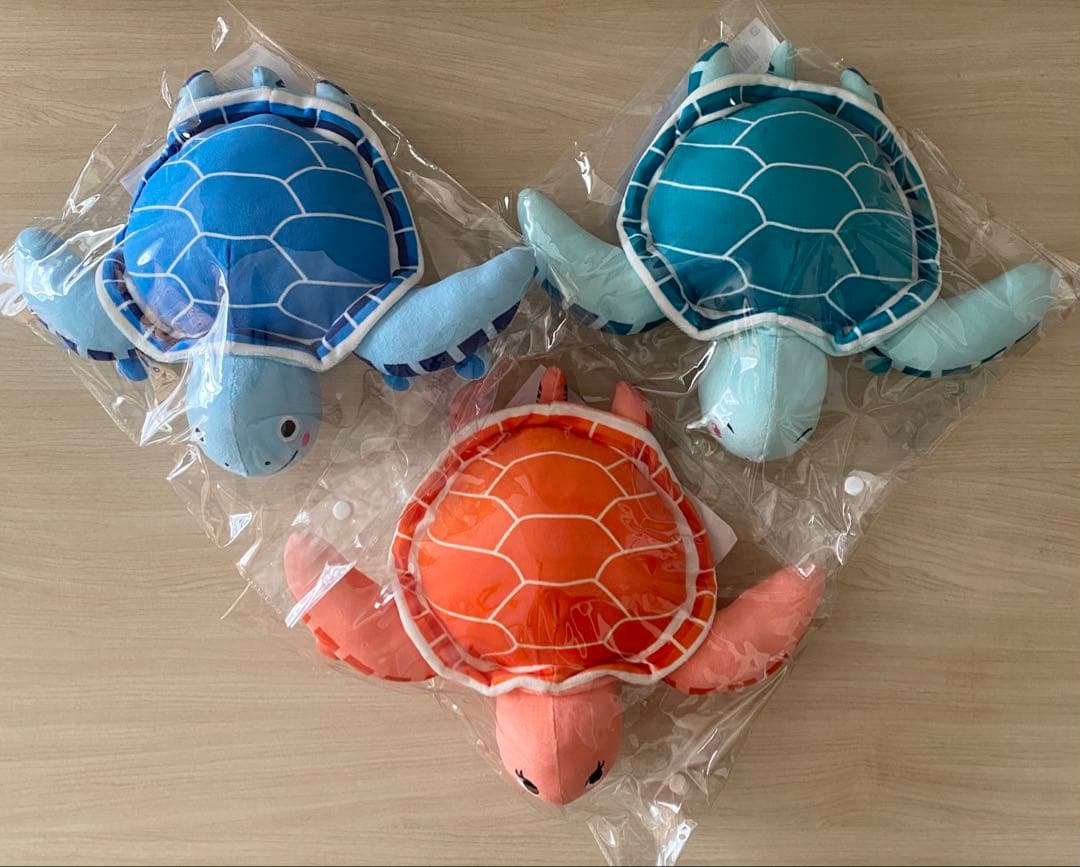 ANA国際線機内販売限定　フライングホヌ ぬいぐるみ3匹セット　新品未開封