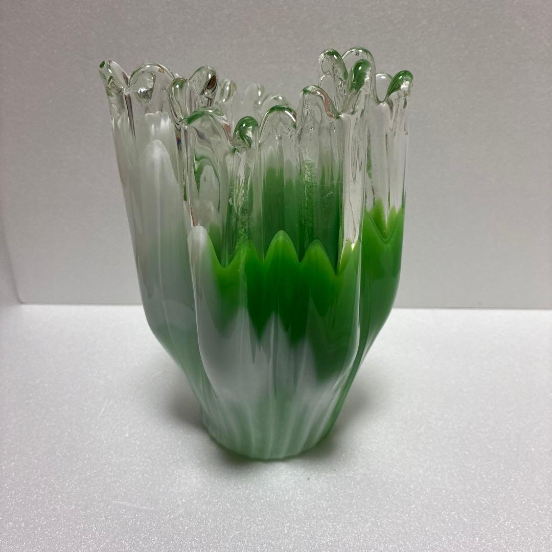 クラタクラフトグラス なみなみの花瓶 昭和レトロ グリーンマーブル