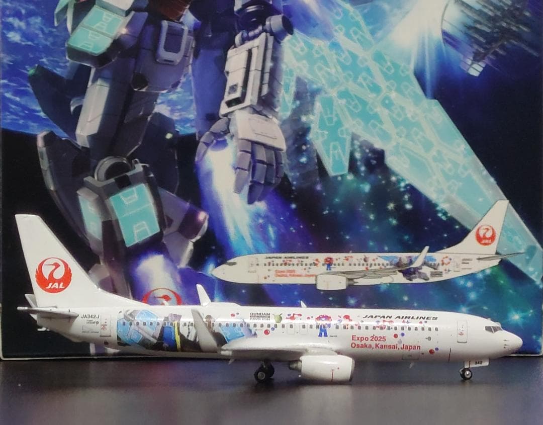 Phoenix JAL B737-800ガンダム Expo 2025 1:400