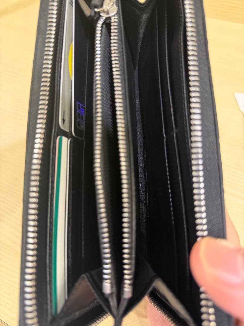 即発送！JIMMY CHOO CARNABY/S ブラック 長財布