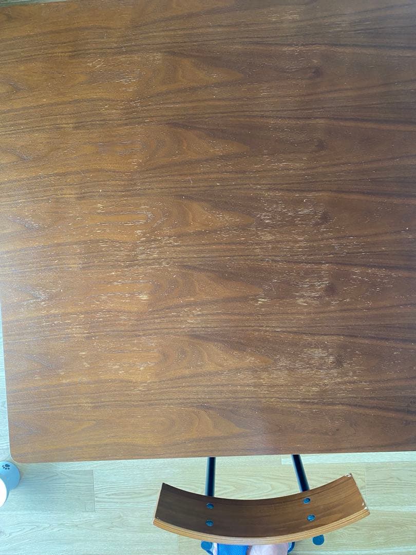 ニトリ　80×80 ダイニングテーブル