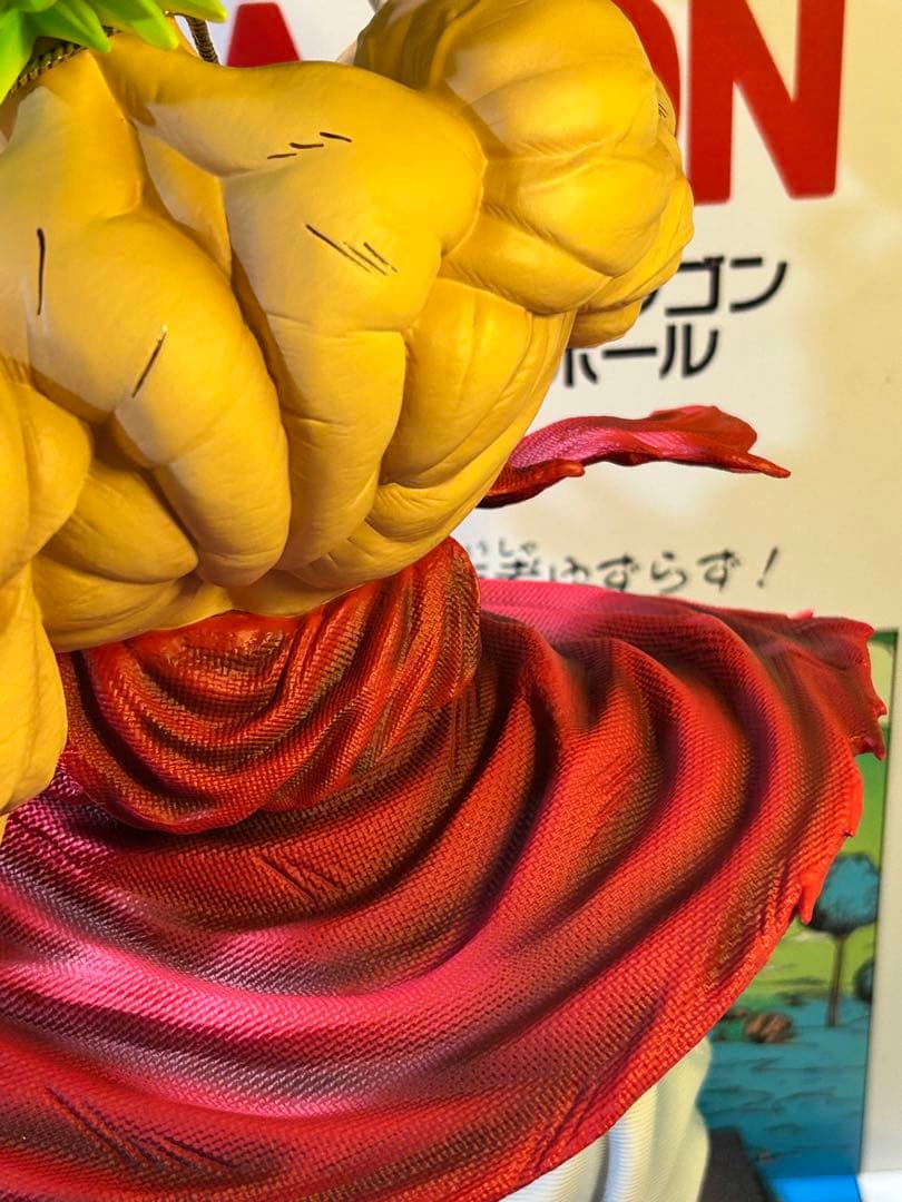 ドラゴンボール 悟空 超サイヤ人 ブロリー フィギュア