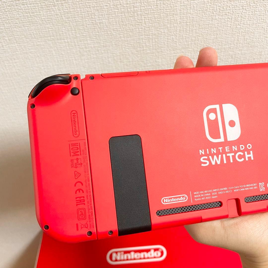 【極美品】Nintendo Switch マリオレッド×ブルー 保護フィルム付き