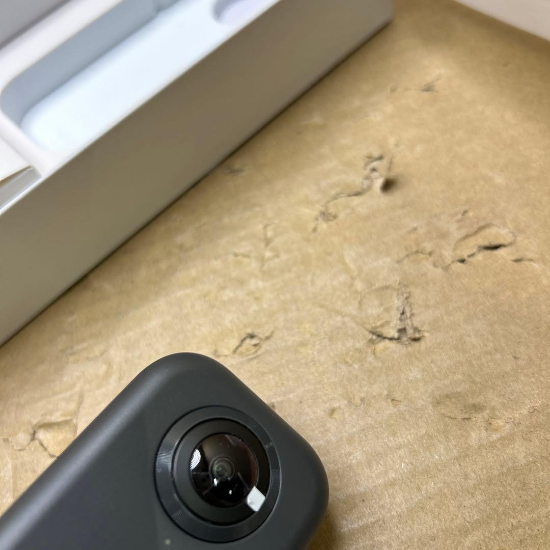 ビデオカメラ akaso360