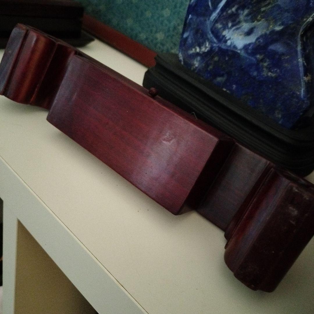 牛の彫刻 引き出し付き台座 花梨木製