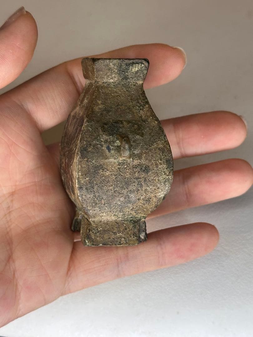 戦国時代 銅製 小花瓶 花入 観賞用 置物 傷あり - メルカリ